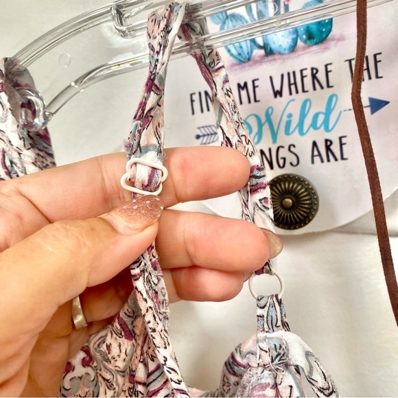 Torrid Lavender Print Cold Shoulder Challis Top Blouse w shabby chic Gypsy vibe - Picture 6 of 14